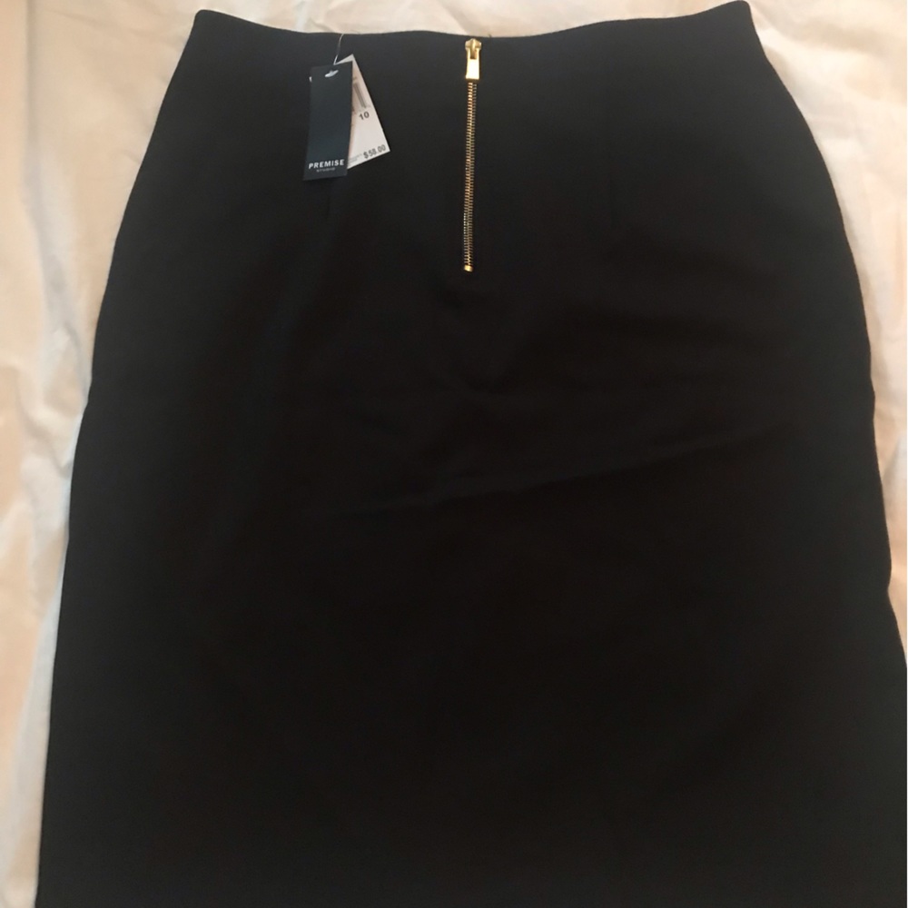 Black skirt
